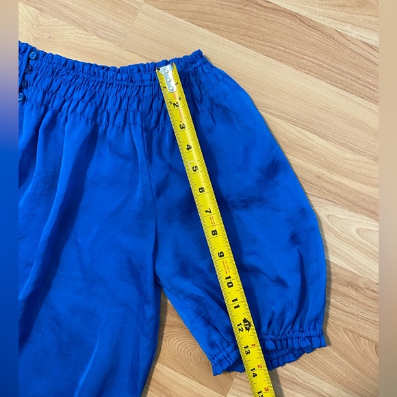 Off Shoulder Elastic Summer Top in Blue - Picture 4 of 5